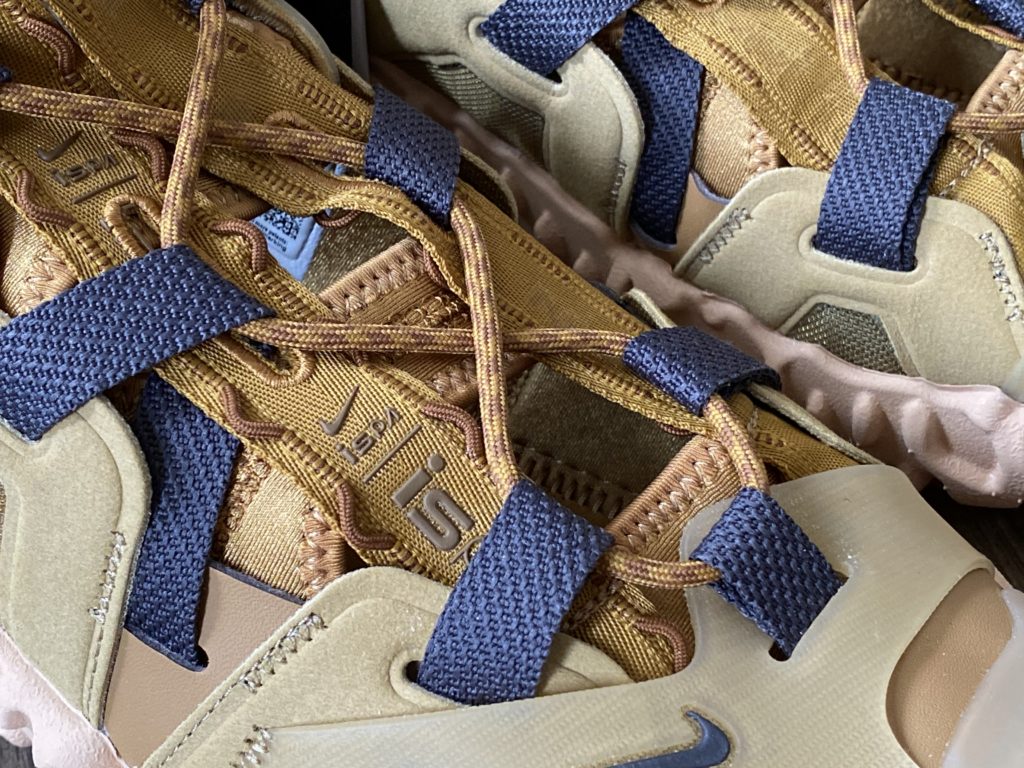 シューズ】久しぶりの一目惚れスニーカー。ナイキ ISPA オーバー