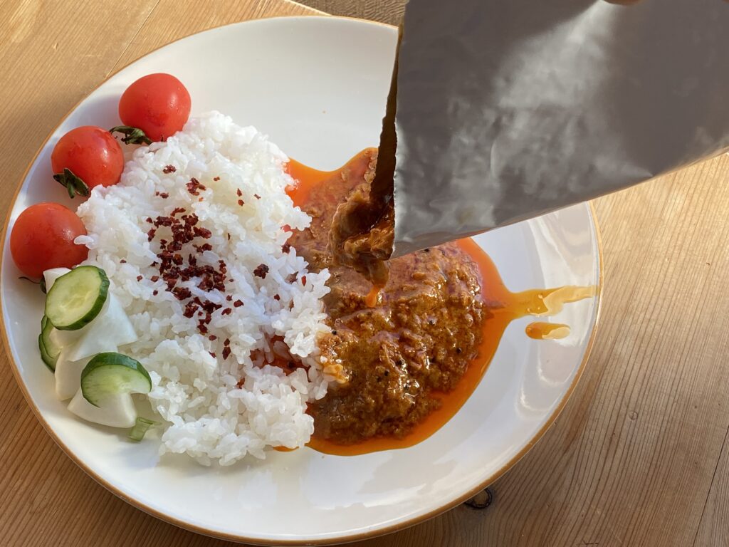 カレーですよ4532（レトルト エピタフカレー ケララ風チキン