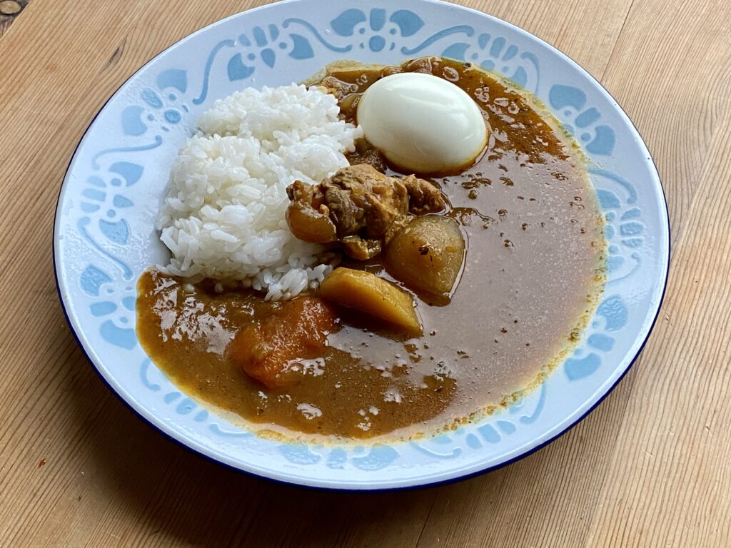 カレーですよ4818（レトルト 富良野市場 スープカレー）これずいぶん