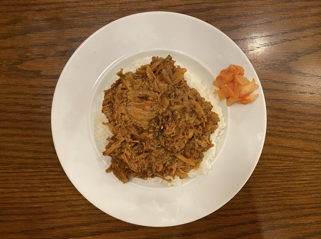 カレーパンチです KAKIYASU PREMIUM 骨付きチキンカレー 300g 柿安オンラインストア