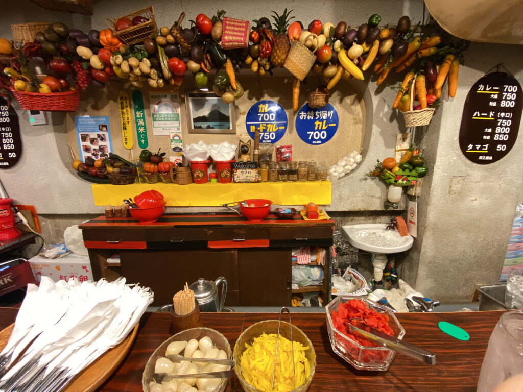 カレーです カレーですよ4809（神田紺屋町 カレーの店 インデラ）懐かしき味と昭和