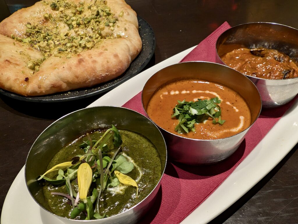 カレーライスとなっています 5/14.15.16 水.木.金 11:30〜15:30open @__osaji__ 今週は真鯵の