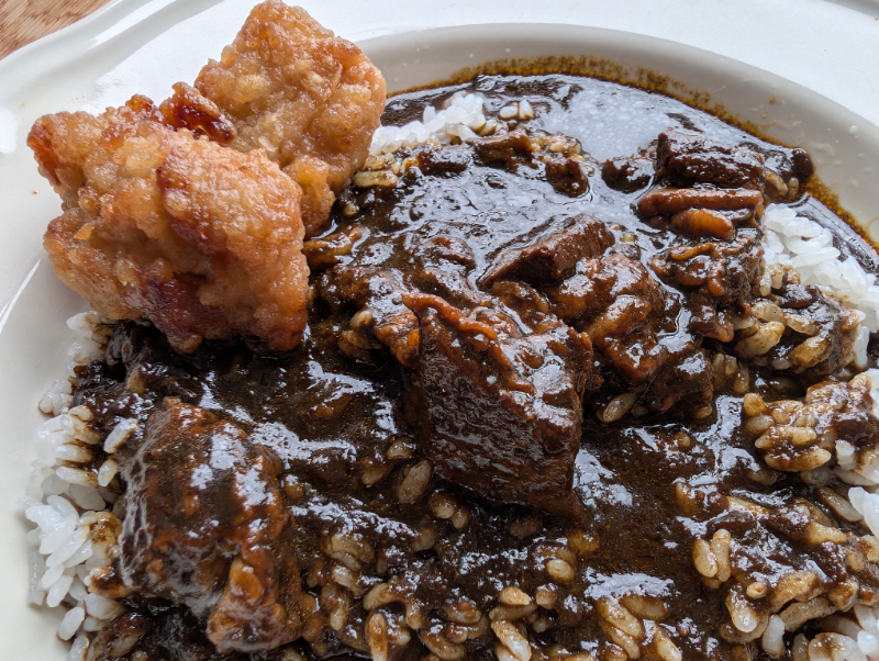 カレーですよ5578（レトルト ラホール ブラックカレー）辛くて旨くて