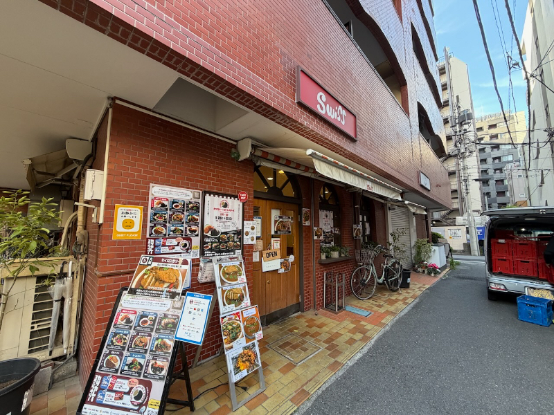 カレーですよ5703（築地 TSUKIJI.カフェ.スイス）カツカレー