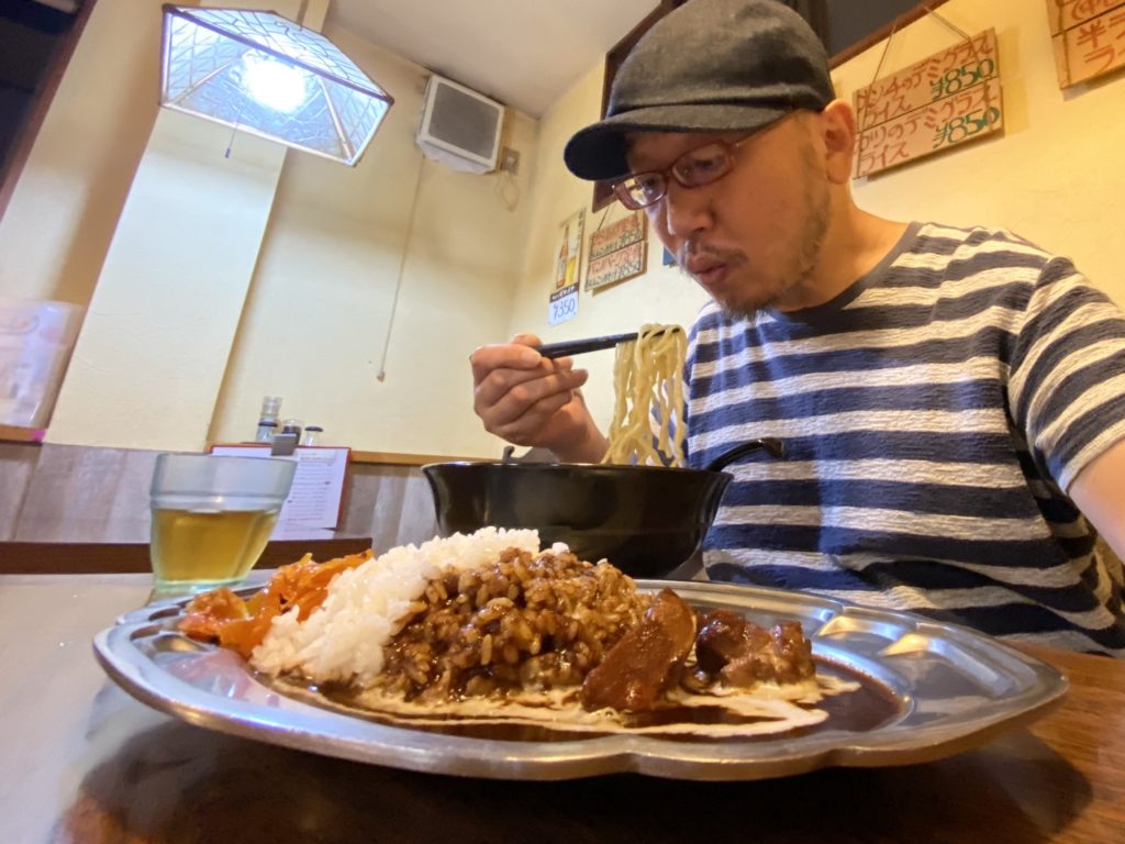 手のひら イラスト フリー カレー屋ケンちゃん」販促用B5サイズ
