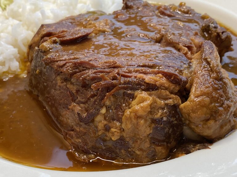 レトルトカレー 本家 赤から辛味の極み10番カレー | ハチ食品（Hachi）の