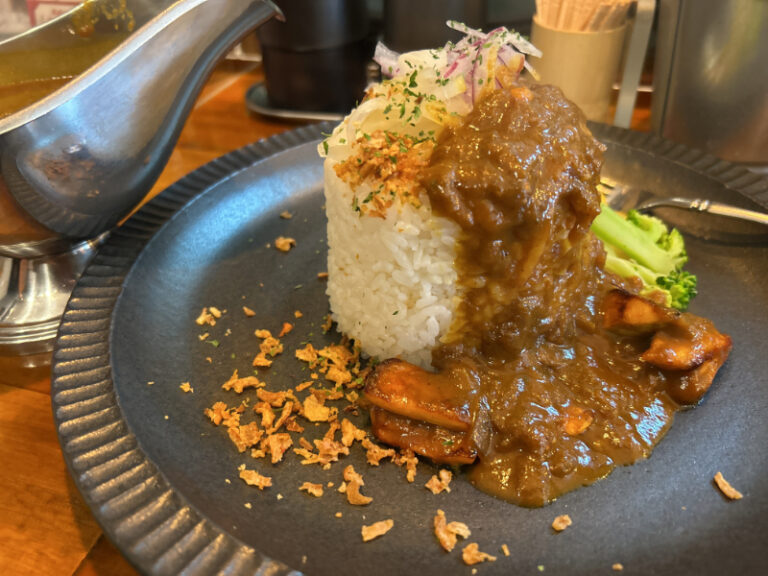 カレーですよ5379（オーケー 牛カレー弁当）カレー弁当考