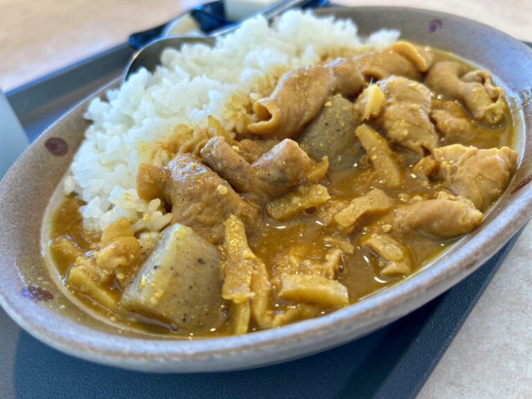 カレーです カレーですよ5631（甲府昭和 もつ定食の店）移転先発見、しかもカレー